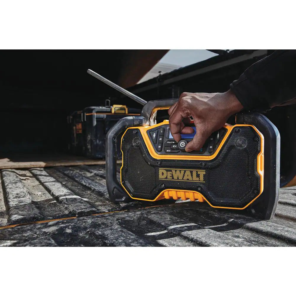 DCR028B 20-Volt MAX Compact Bluetooth Radio (Tool Only) - image 5