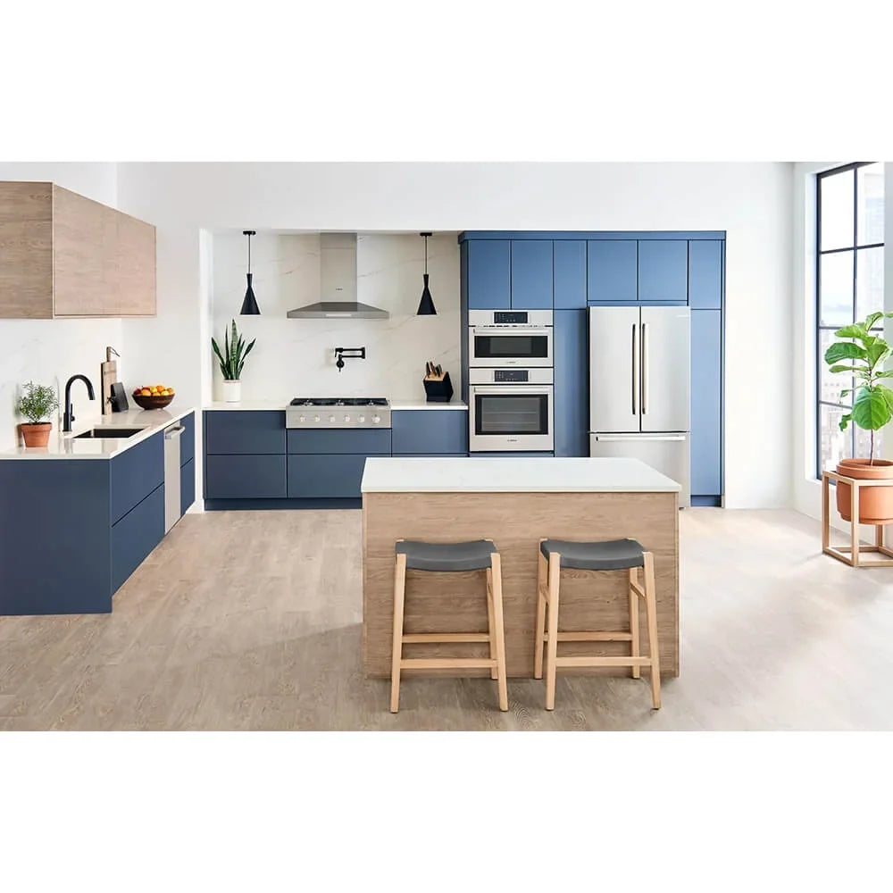 Bosch HBL87M53UC 30 inch 800 Series Stainless Single Electric Convection Wall Oven w/ Built-In Microwave - image 2