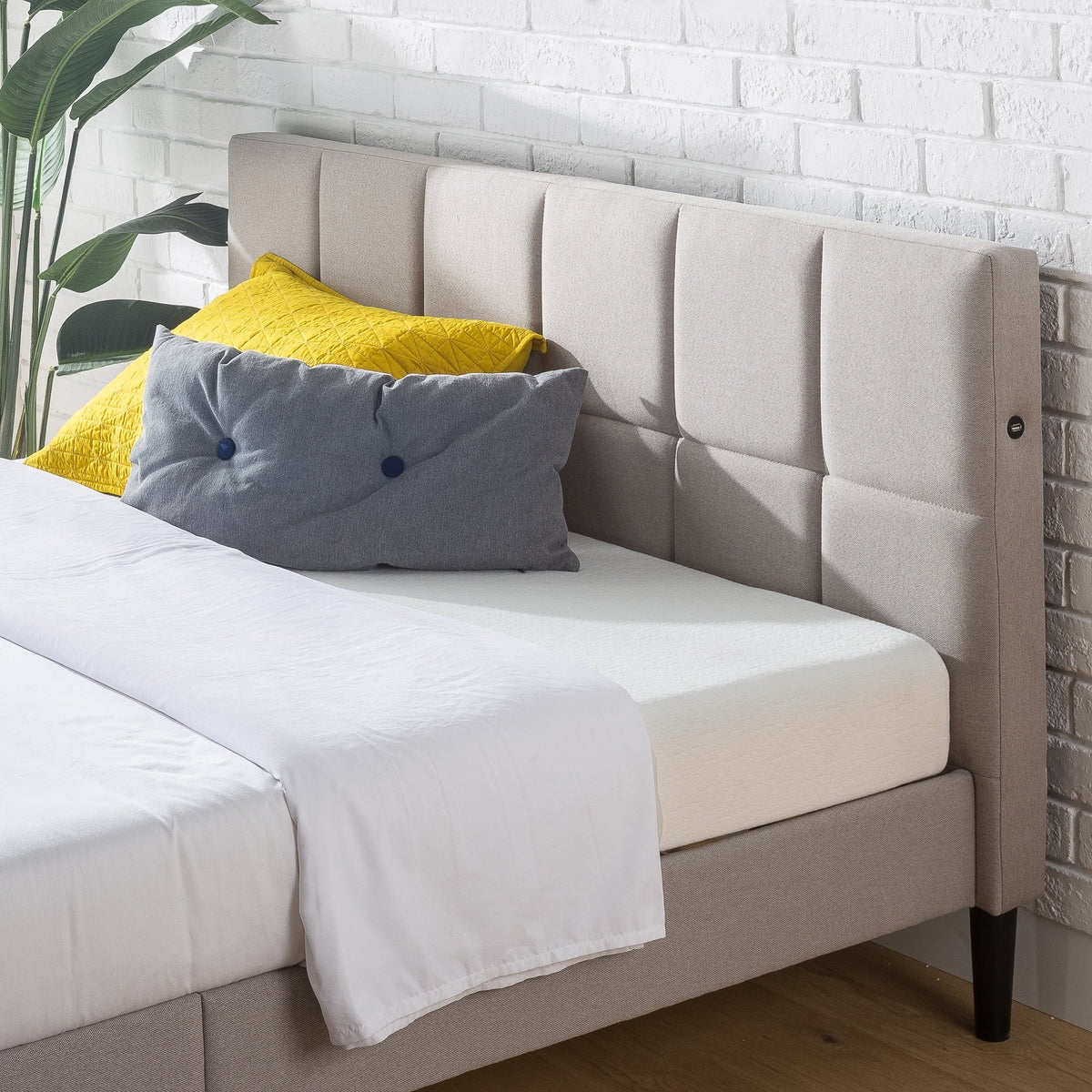 Zinus Lottie 35" Upholstered Platform Bed Frame with USB Ports, Grey, Queen - image 13