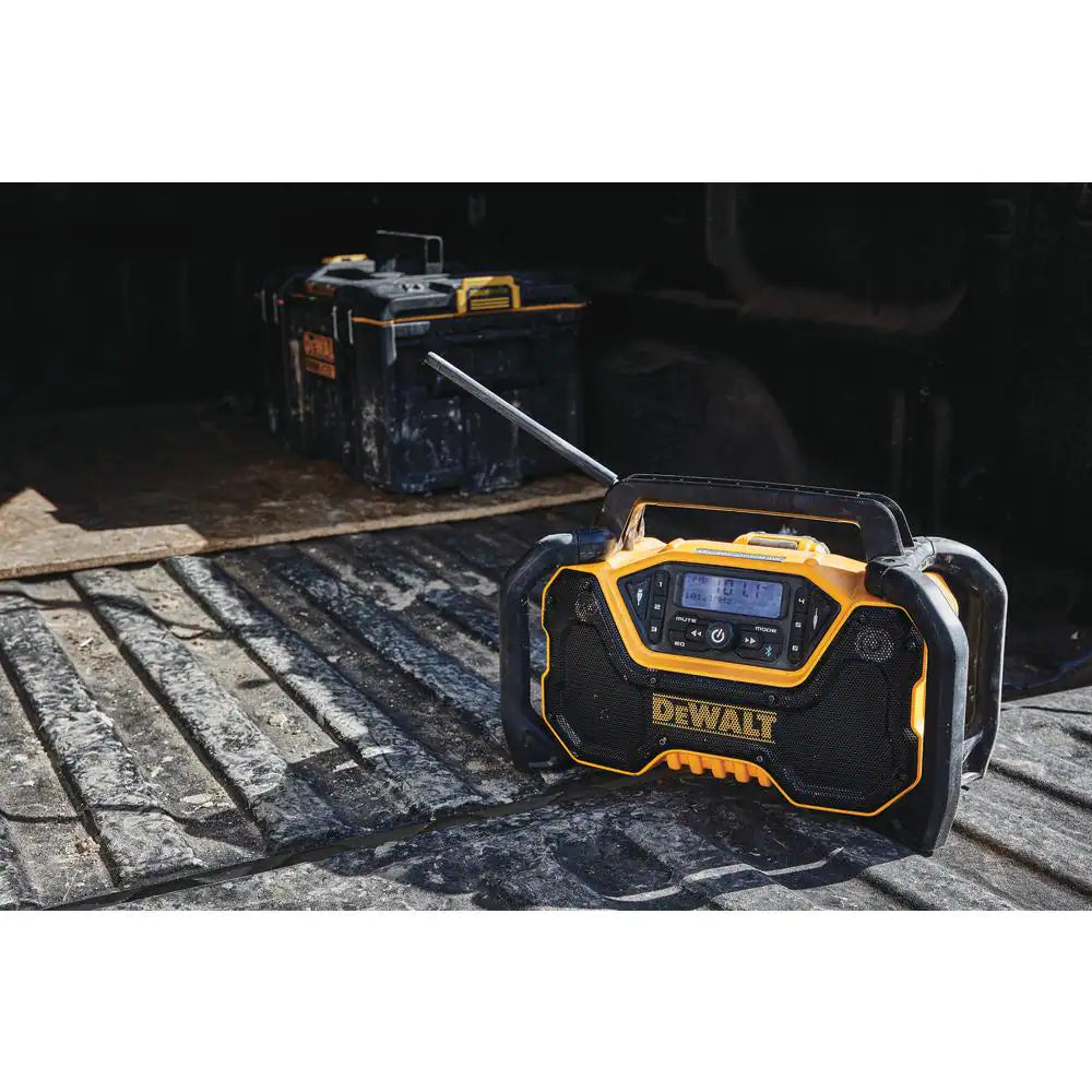 DCR028B 20-Volt MAX Compact Bluetooth Radio (Tool Only) - image 2