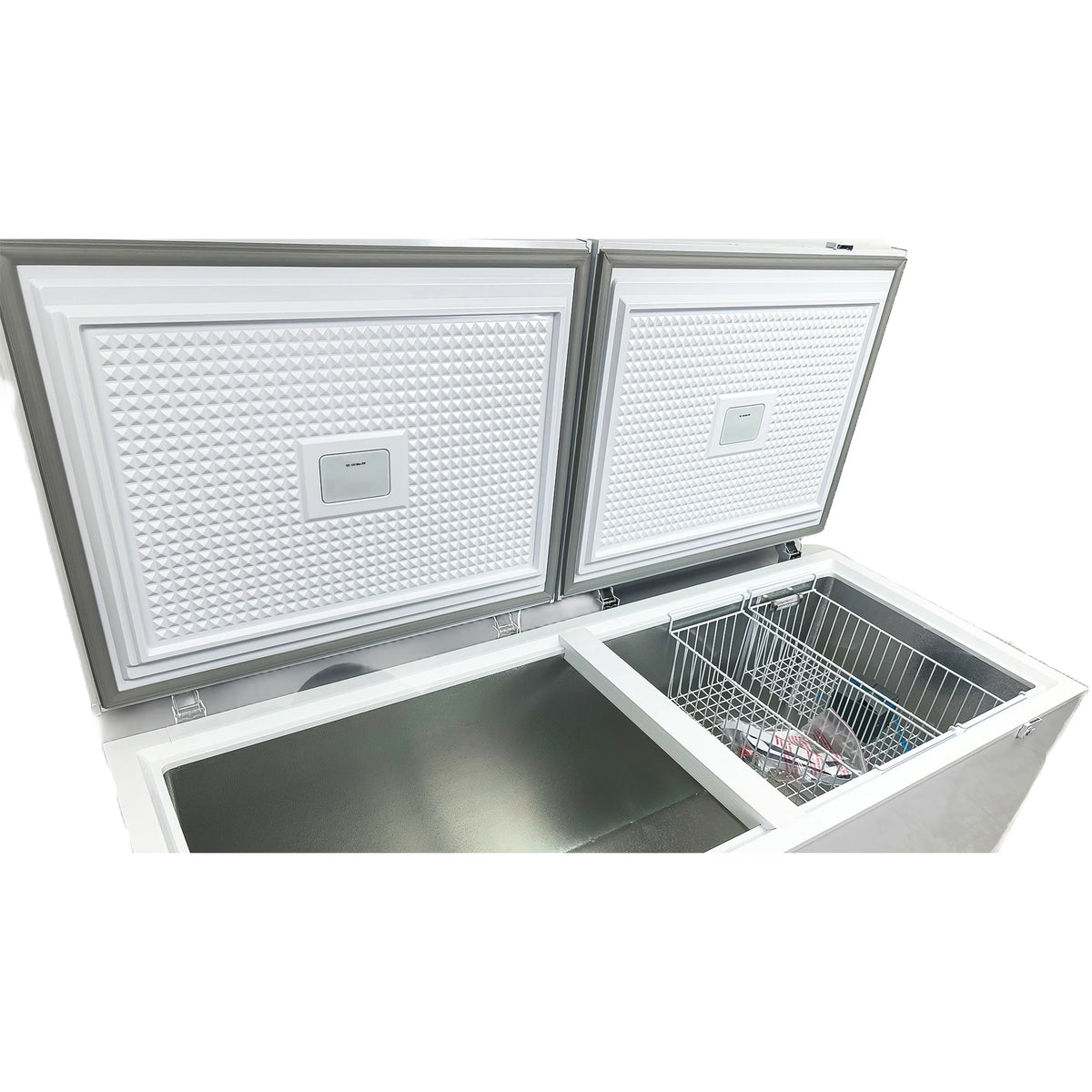 NSF 79 in. Solid Door Commercial Chest Freezer 30 Cu. Ft. Two Door Chest Freezer White - image 5