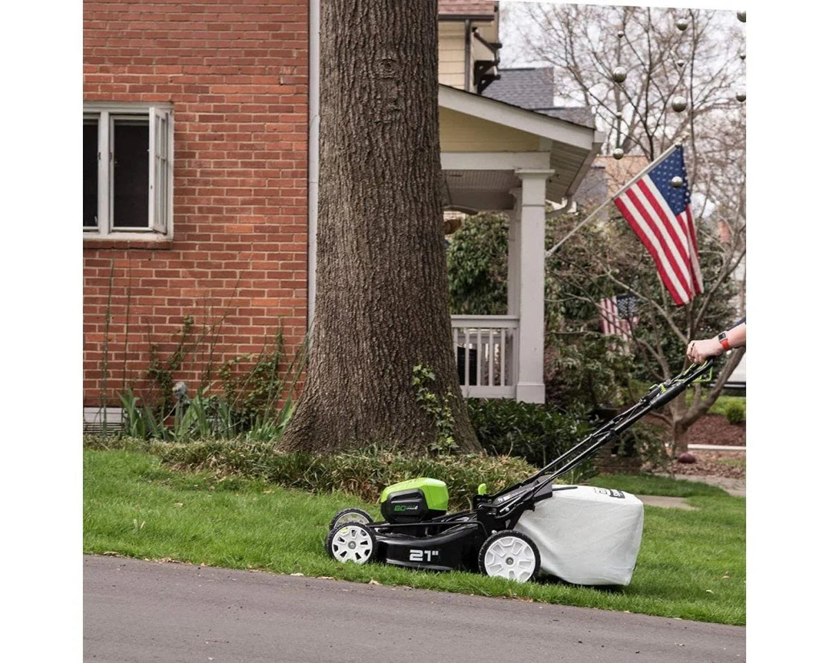 80V Battery-Powered Lawn Mower, 53 cm (21 inch), Self-Propelled, Brushless / Greenworks - image 12