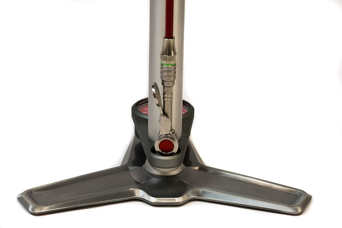 Ultimate Floor Pump / Hiro Edition Chuck / 160psi Gauge / Braided Steel Hose / Rosewood Handle - image 2