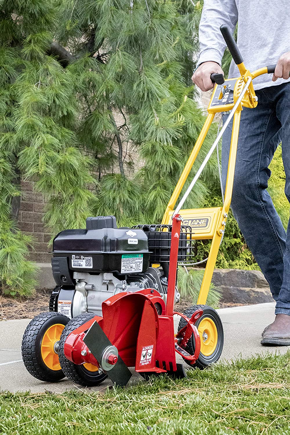 101-5.5GT-7Gas Powered Lawn Edger. 5.50 Gross Torque/3.5 B&S Engine 7′′ Wheels - image 4
