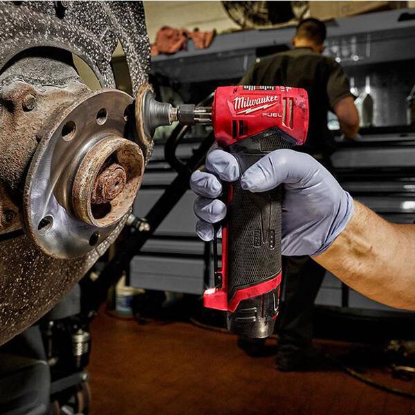 M12 FUEL 12V Lithium-Ion High Speed 3/8 in. Ratchet w/ (1) 1/4 in. Right Angle and (1) 1/4 in. Straight Die Grinder - image 11