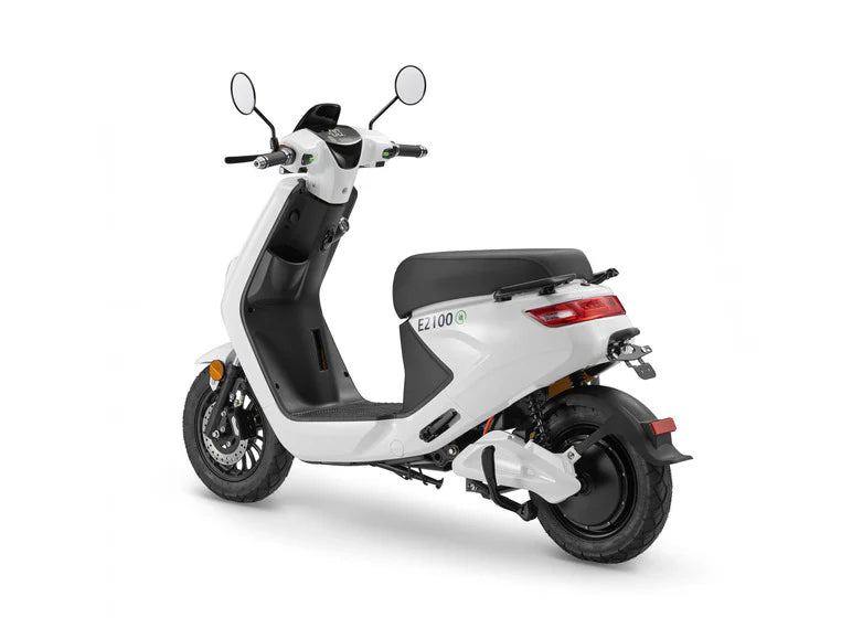 Luxxon Elektroroller E2100, 2000 Watt Motor, max. 45 km/h, bis zu 71 km - image 2