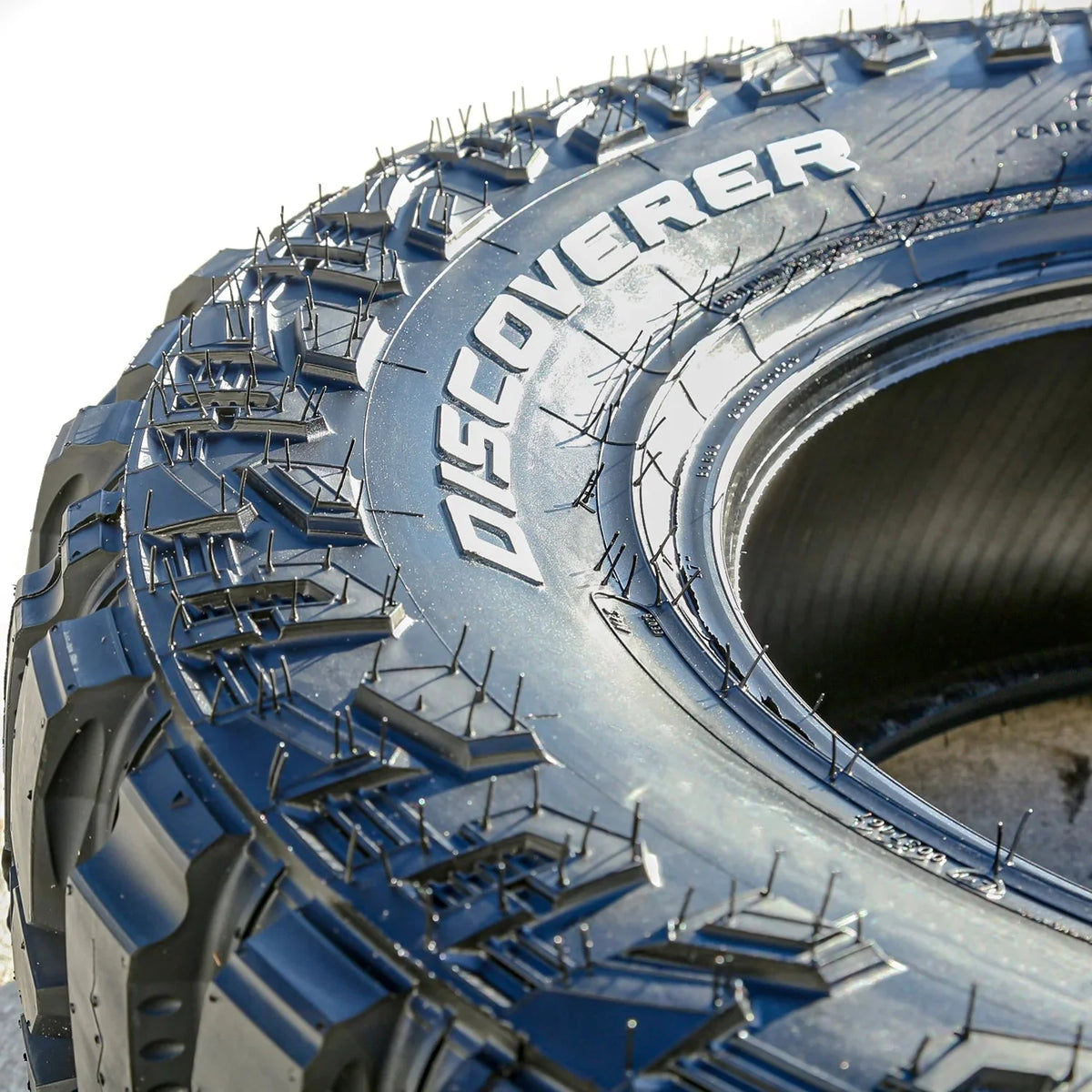 LT275/70R18 125/122P E 10-Ply Mud-Terrain Tires - Set of 4 - image 3
