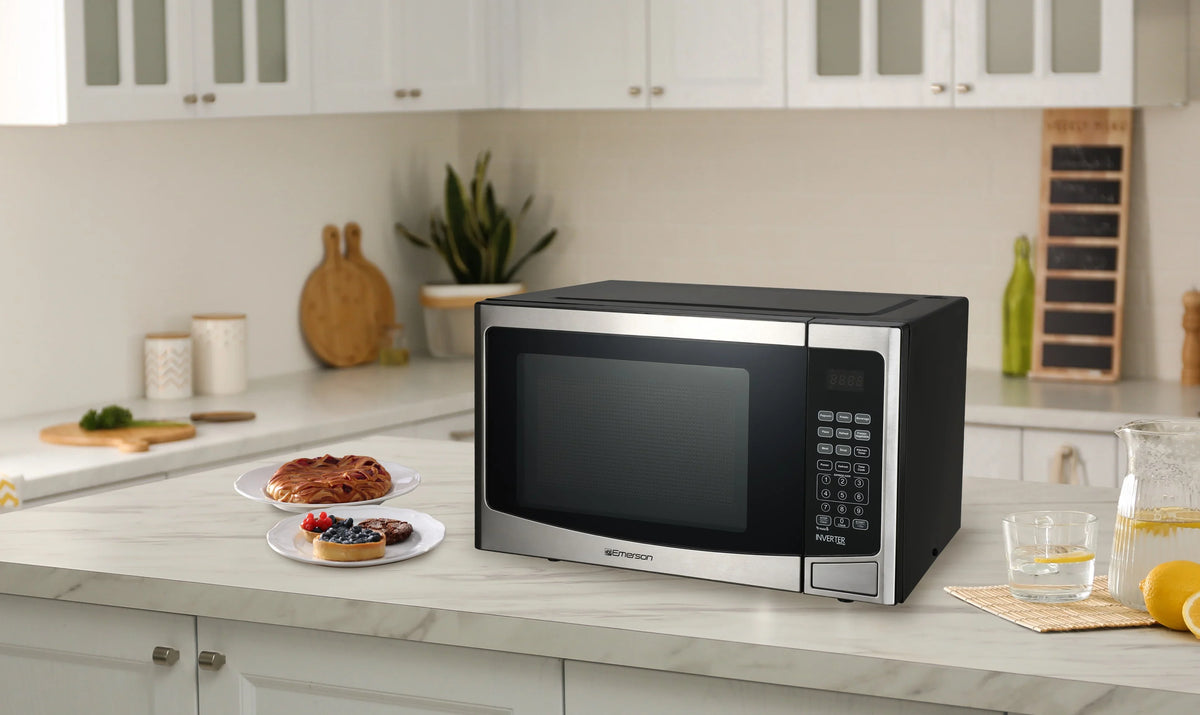 Emerson 1.2 Cu Ft, 1000W Stainless Steel Countertop Microwave Oven with Inverter Technology, Touch Control, MWI1212SS - image 7