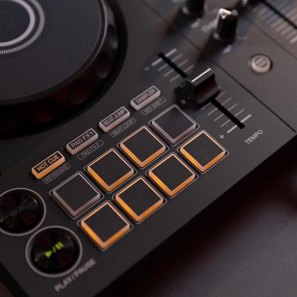 DJ 2-Deck Controller –Graphite - graphite811293 - image 17