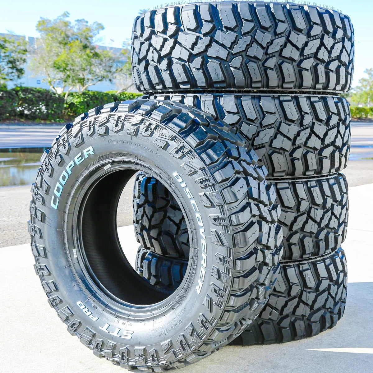 LT275/70R18 125/122P E 10-Ply Mud-Terrain Tires - Set of 4 - image 6